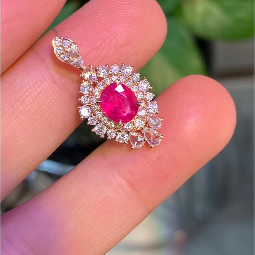 天然 ルビー ダイヤモンド ペンダントトップ 1.01ct k18 ¥ - アクセサリー 天然 ルビー ダイヤモンド ペンダントトップ 1.01ct k18 ¥ - アクセサリー