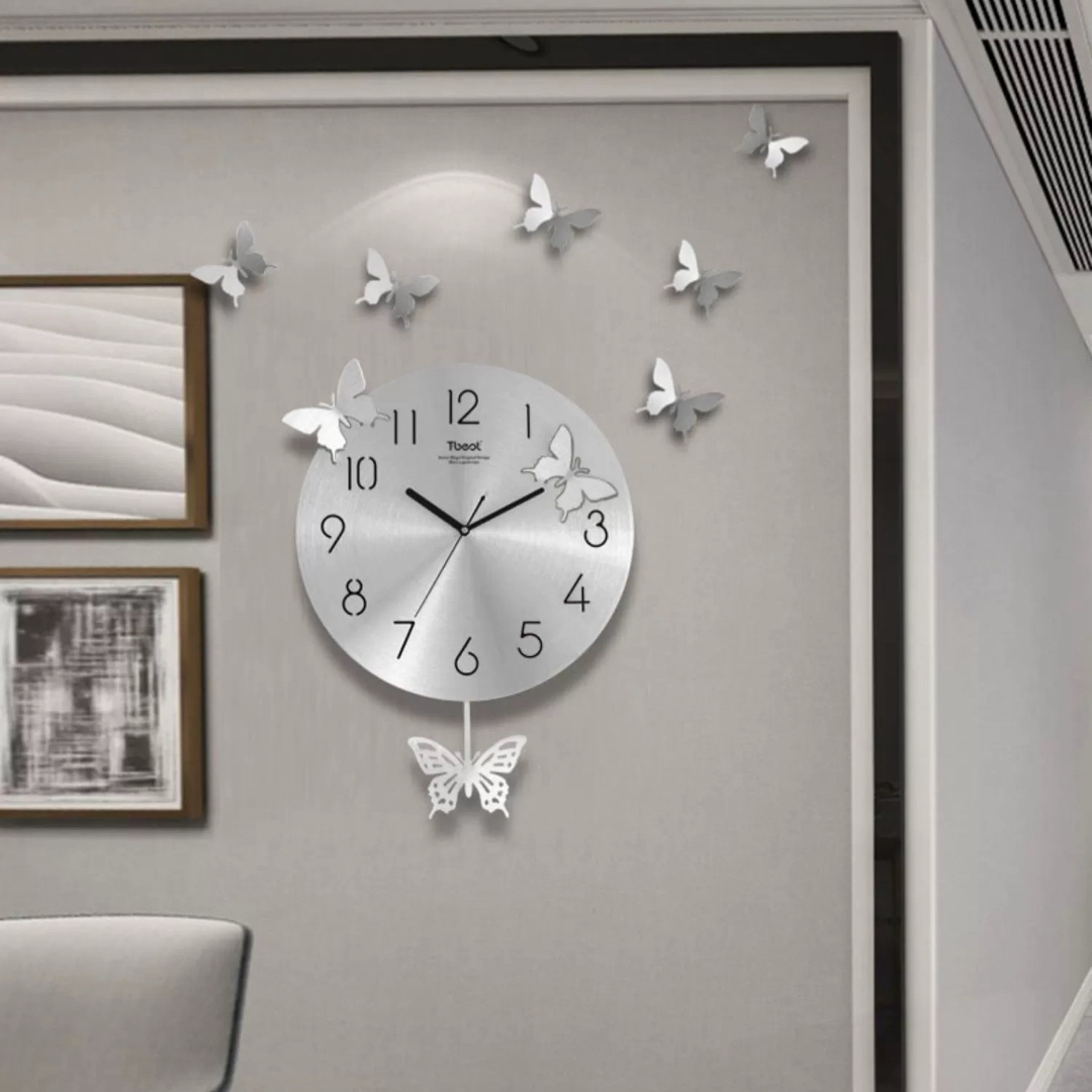 高級感豪華時計 ．壁掛け時計．静音 ちょうちょう 壁掛け時計金属静音機芯サイズ