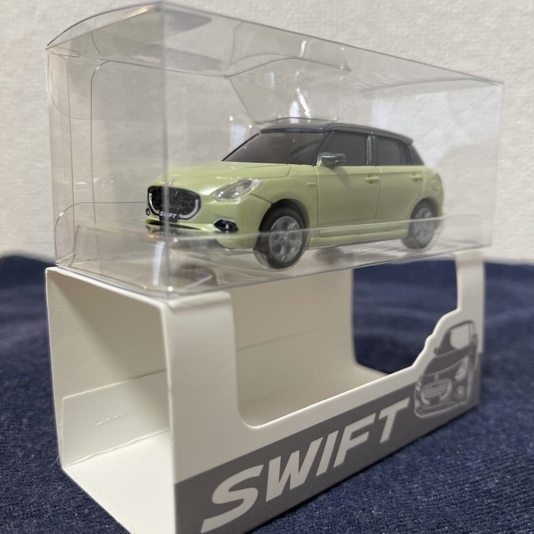 スズキ(スズキ)の未開封 非売品⟡.·*.スイフト ミニカー エンタメ/ホビーのおもちゃ/ぬいぐるみ(ミニカー)の商品写真