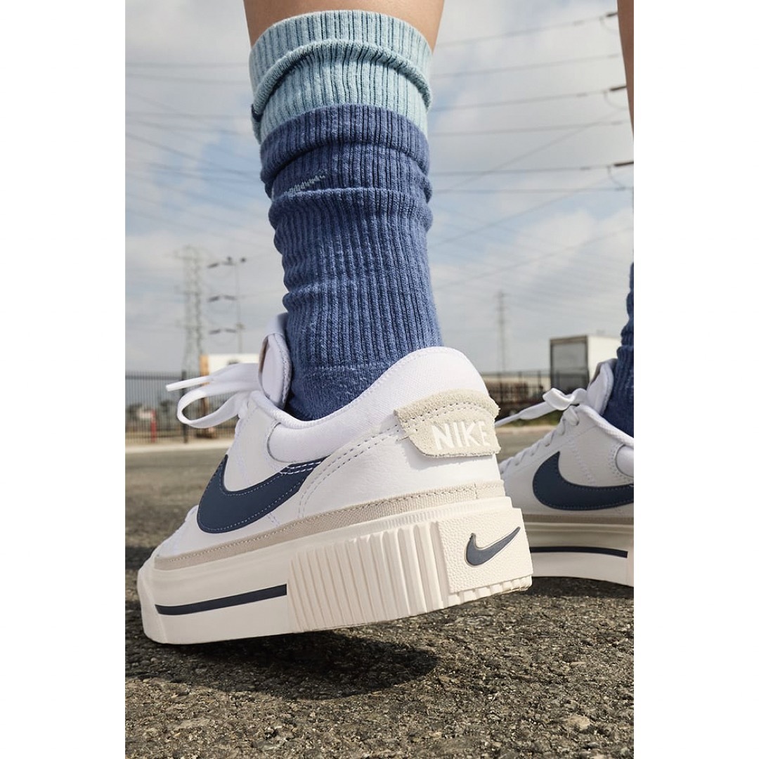 NIKE(ナイキ)のNIKE スニーカー レディースの靴/シューズ(スニーカー)の商品写真