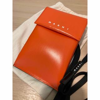 マルニ(Marni)のマルニ フォンケース オレンジ スマホ レディース メンズ ストラップ (その他)