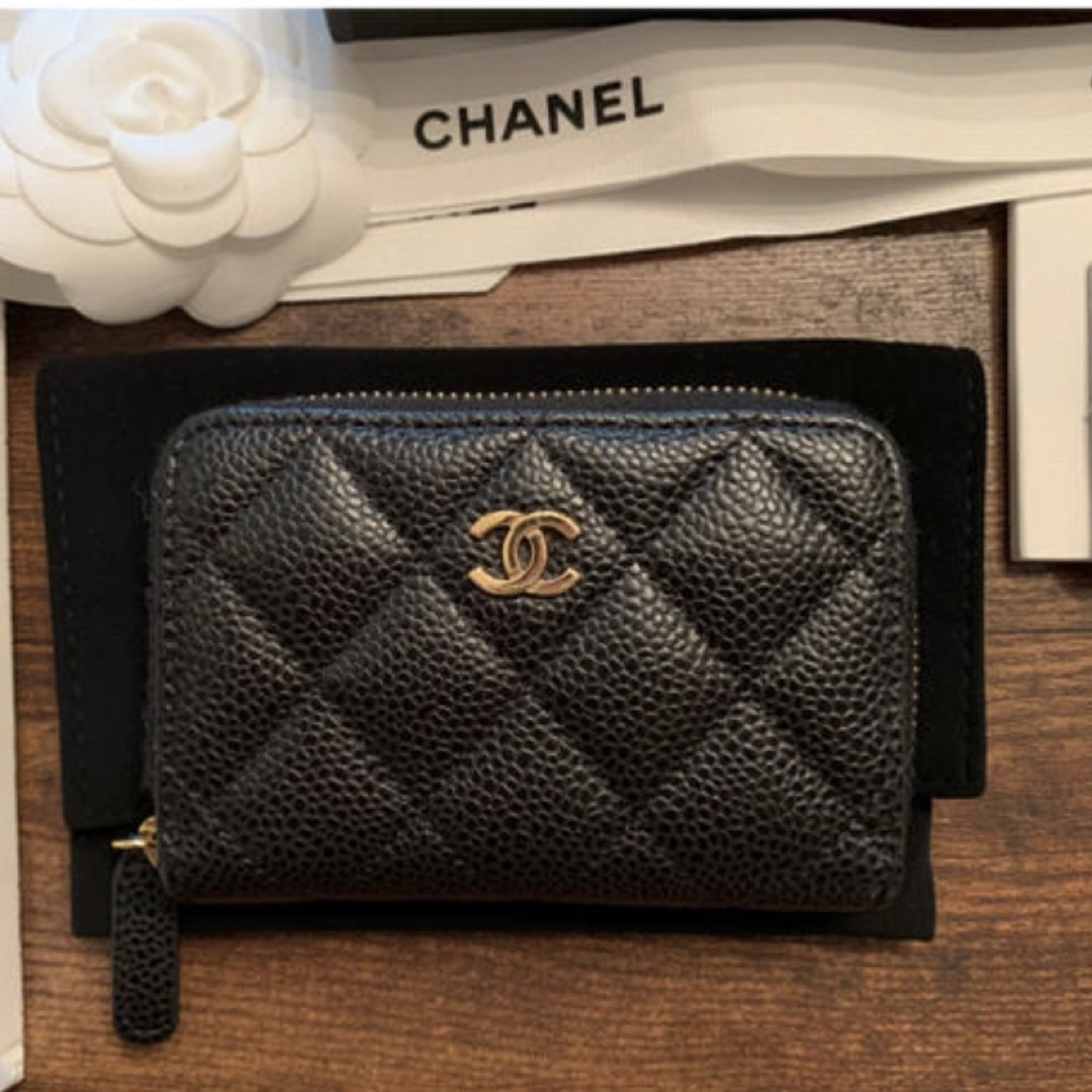 CHANEL シャネル　クラシック ジップ コインパース ゴールド金具