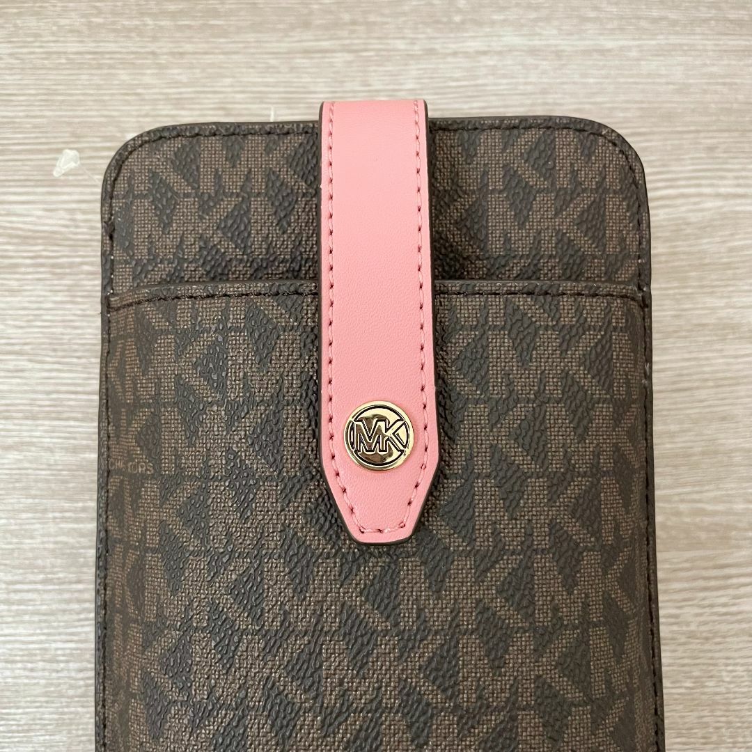 Michael Kors(マイケルコース)の【新品】マイケルコース スマホ ショルダー ミニ バッグ ポーチ ピンク レディースのバッグ(ショルダーバッグ)の商品写真