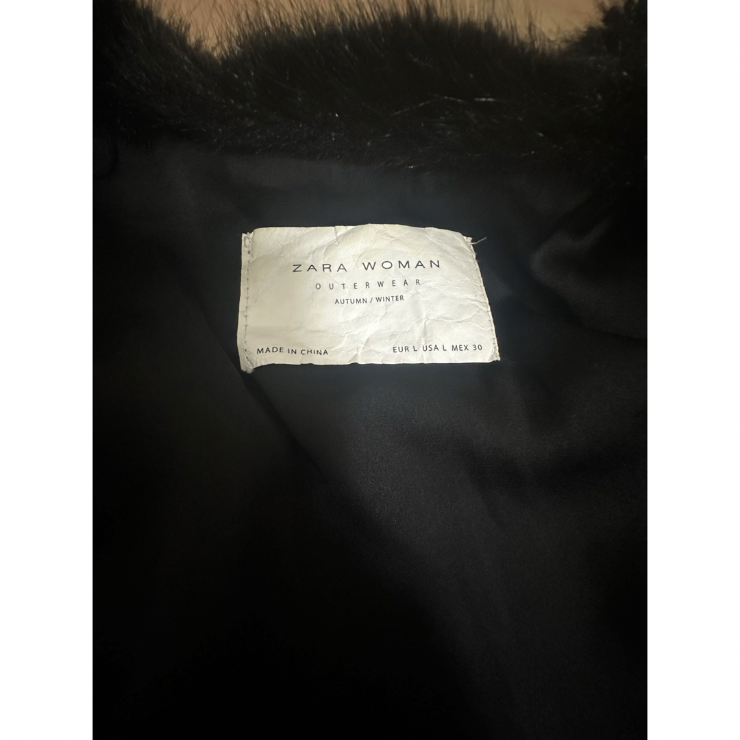 ZARA(ザラ)のZARA ファーコート ブラック レディースのジャケット/アウター(毛皮/ファーコート)の商品写真