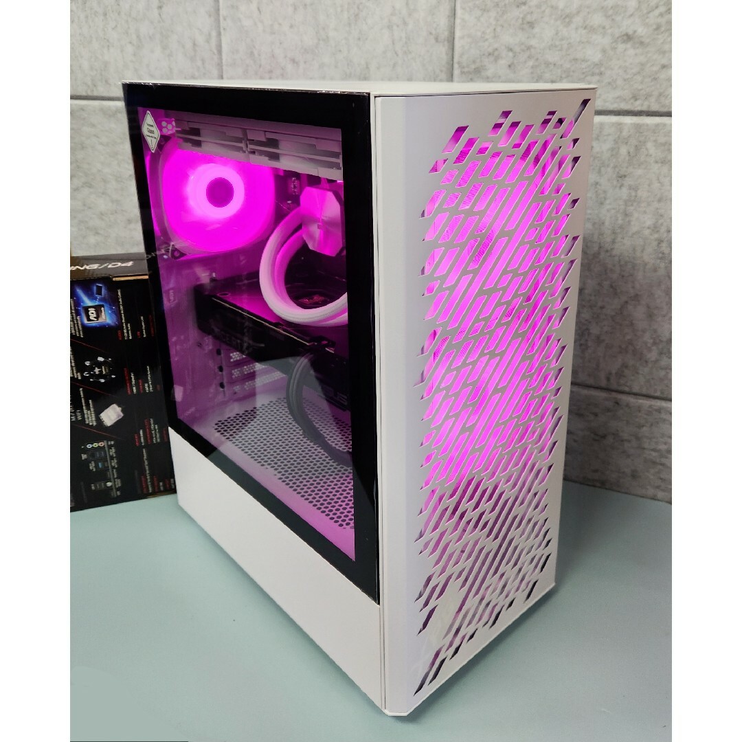 高性能 i5 14400/高スペック プロゲーミング PC /RTX 4070 スマホ/家電/カメラのPC/タブレット(デスクトップ型PC)の商品写真