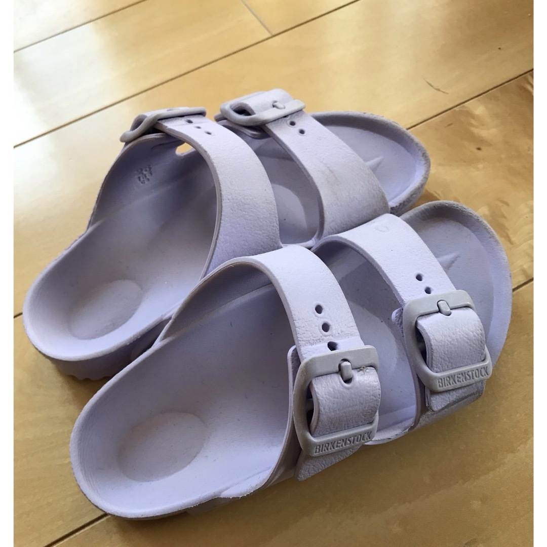 BIRKENSTOCK(ビルケンシュトック)のビルケンシュトック  アリゾナ EVA パープル16.5cm キッズ/ベビー/マタニティのキッズ靴/シューズ(15cm~)(サンダル)の商品写真