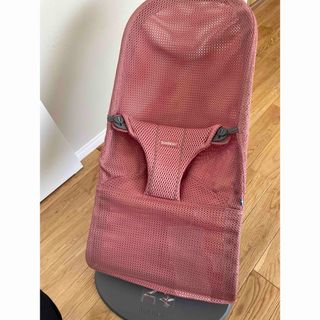 ベビービョルン(BABYBJORN)のベビービョルン  ヴィンテージローズ　ブリス　バウンサー(その他)