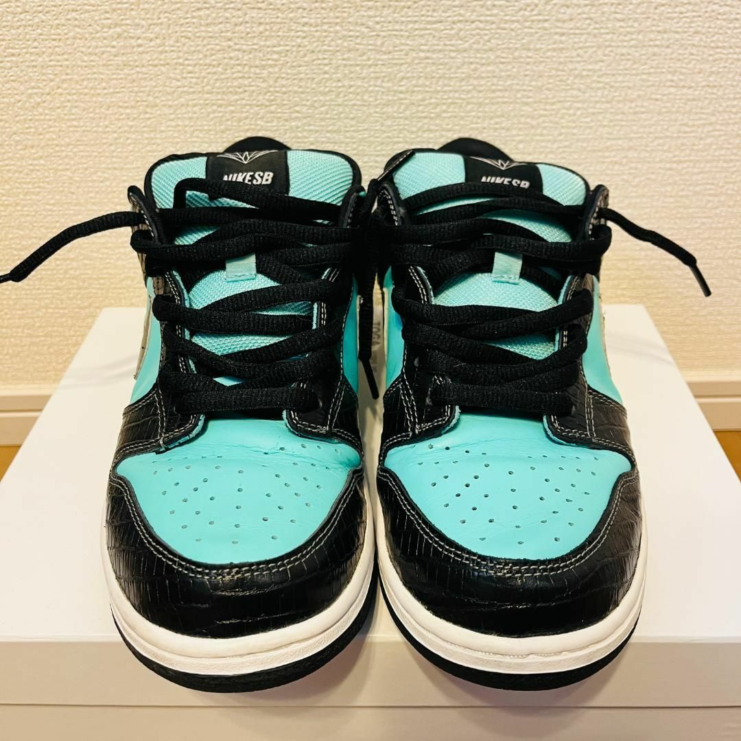 NIKE(ナイキ)のNIKE x Diamond SB Dunk Low Pro「Tiffany」 メンズの靴/シューズ(スニーカー)の商品写真