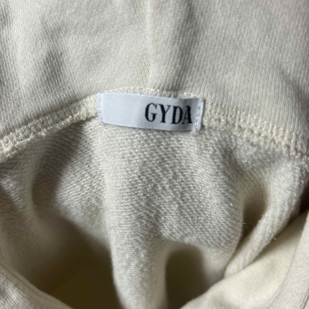 GYDA(ジェイダ)の GYDA（ジェイダ） ジェイダ GYDA ダメージノースリーブパーカー 白 レディースのトップス(パーカー)の商品写真