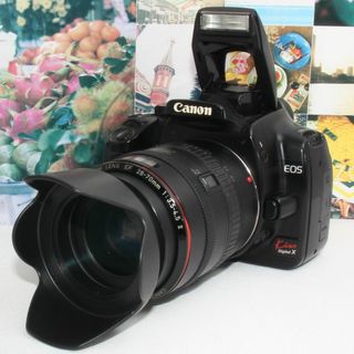 CANON EOS Kiss X7　レンズ三本付きデジタル一眼