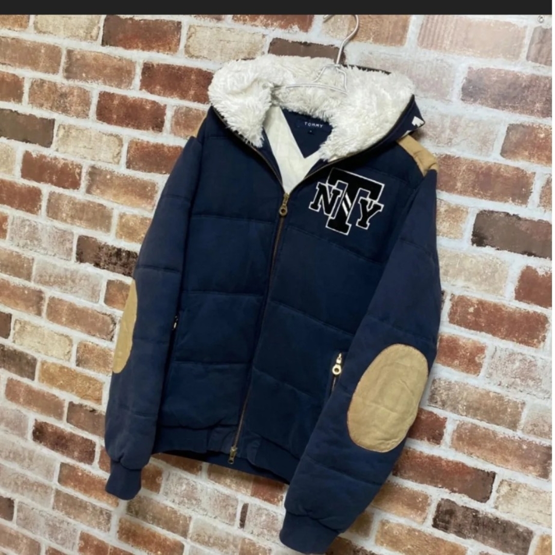 TOMMY(トミー)の古着 US【TOMMY】トミー　メンズ　ダウン　ボアアウター　ワッペン　オシャレ メンズのジャケット/アウター(ブルゾン)の商品写真