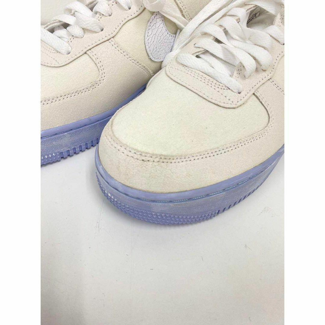 NIKE(ナイキ)の未使用★NIKE AIR FORCE 1 07 LV8 EMB メンズの靴/シューズ(スニーカー)の商品写真