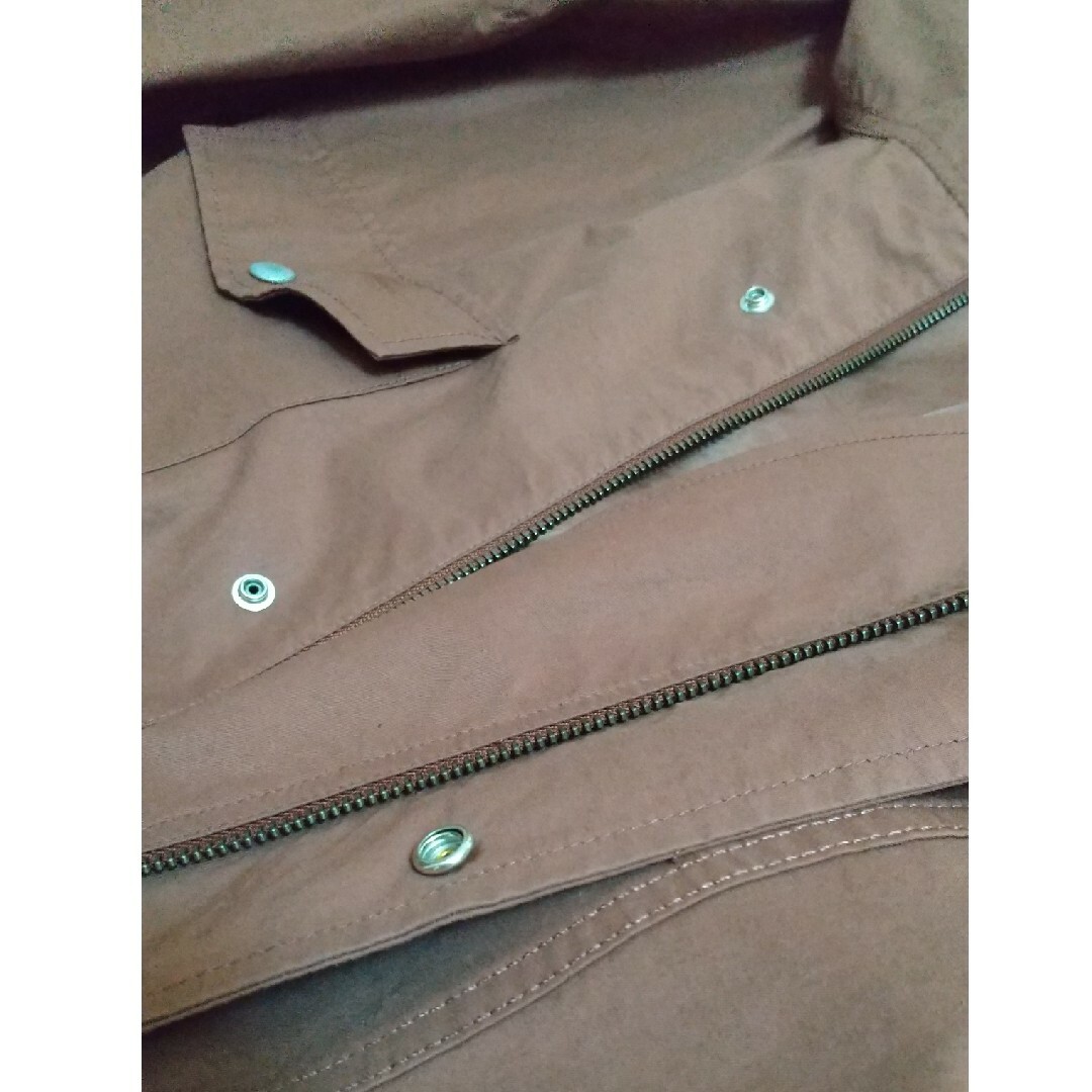 GU(ジーユー)のGU マウンテンパーカー・ジャンパー メンズM メンズのジャケット/アウター(マウンテンパーカー)の商品写真