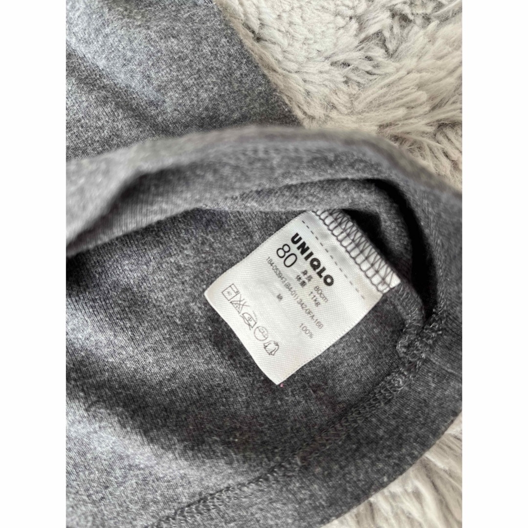 UNIQLO(ユニクロ)の⚫︎80⚫︎タートル⚫︎UNIQLO キッズ/ベビー/マタニティのベビー服(~85cm)(シャツ/カットソー)の商品写真