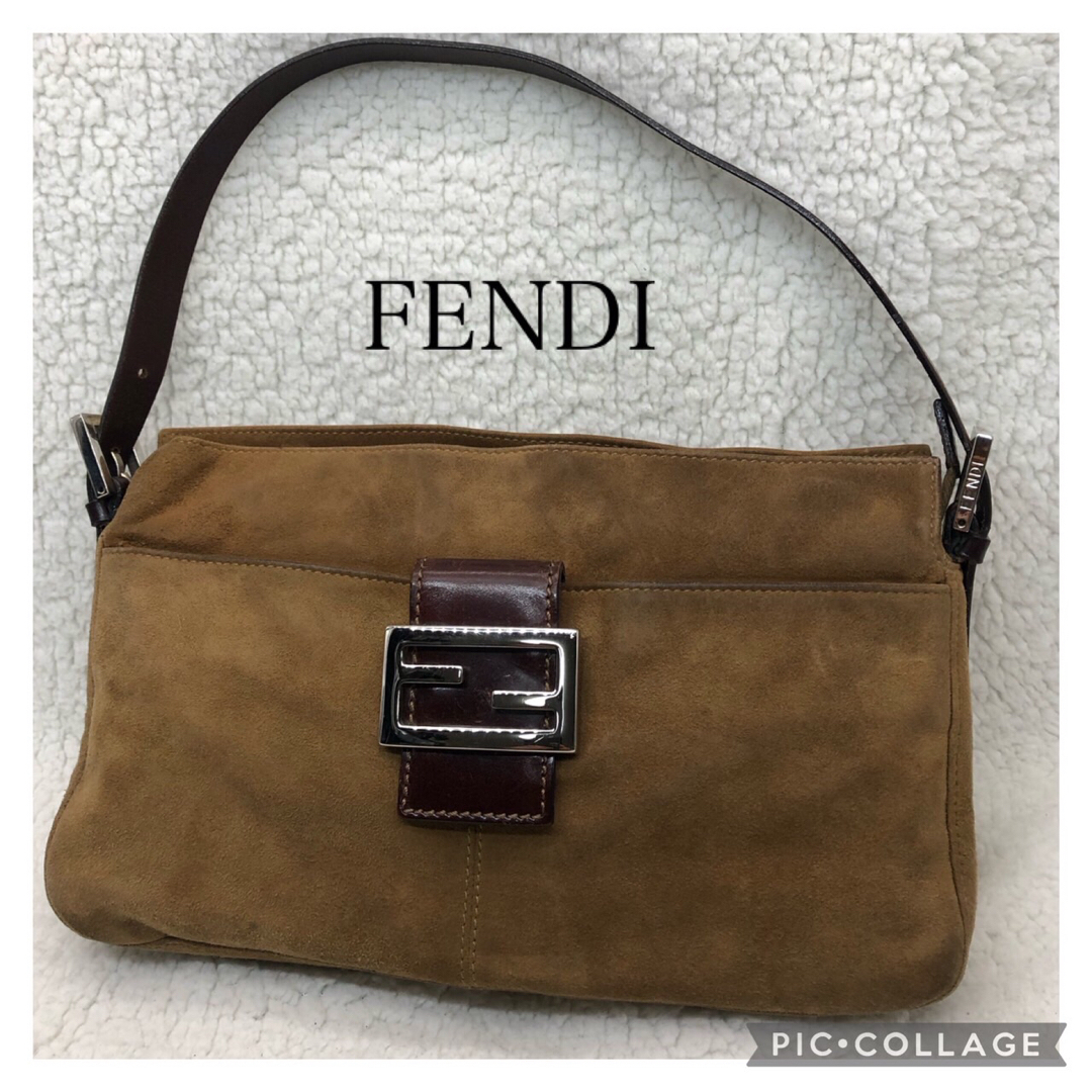 FENDI(フェンディ)のシリアルナンバー有り　FENDI フェンディ スエード　マンマバケット レディースのバッグ(ショルダーバッグ)の商品写真