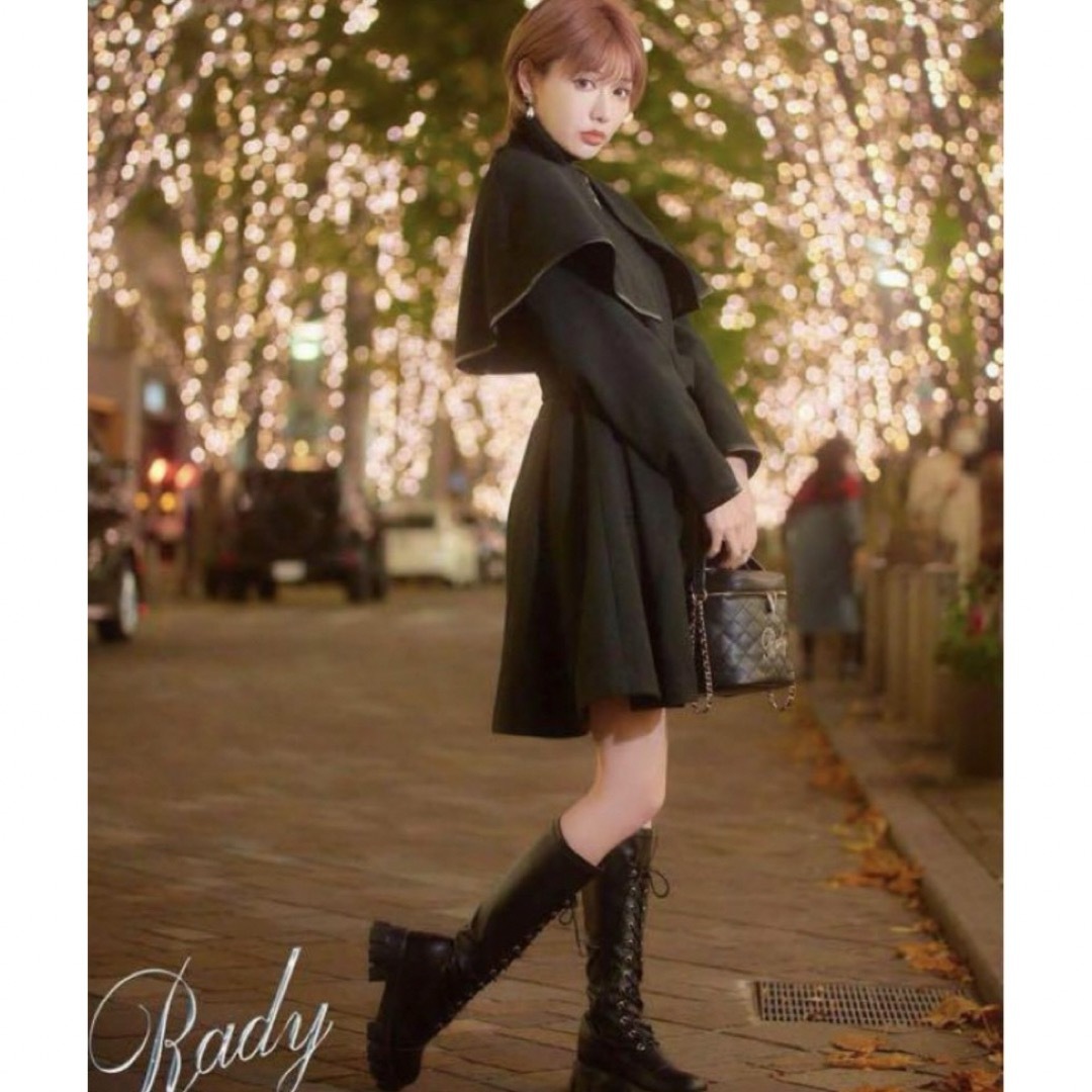 Rady(レディー)の値下げ!! 美品 ♡ Rady ♡ ケープコート レディースのジャケット/アウター(ポンチョ)の商品写真