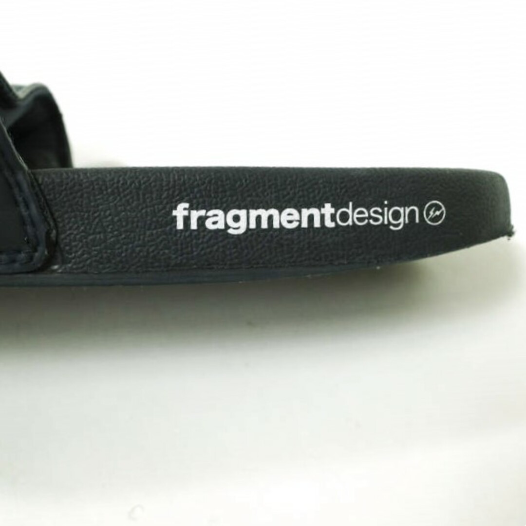 uniform experiment(ユニフォームエクスペリメント)のuniform experiment x FRAGMENT DESIGN ユニフォームエクスペリメント フラグメントデザイン 19SS 別注 SHOWER SLIDES シャワーサンダル UE-190122 US9(27cm) NAVY シューズ【中古】【uniform experiment × FRAGMENT DESIGN】 メンズの靴/シューズ(サンダル)の商品写真