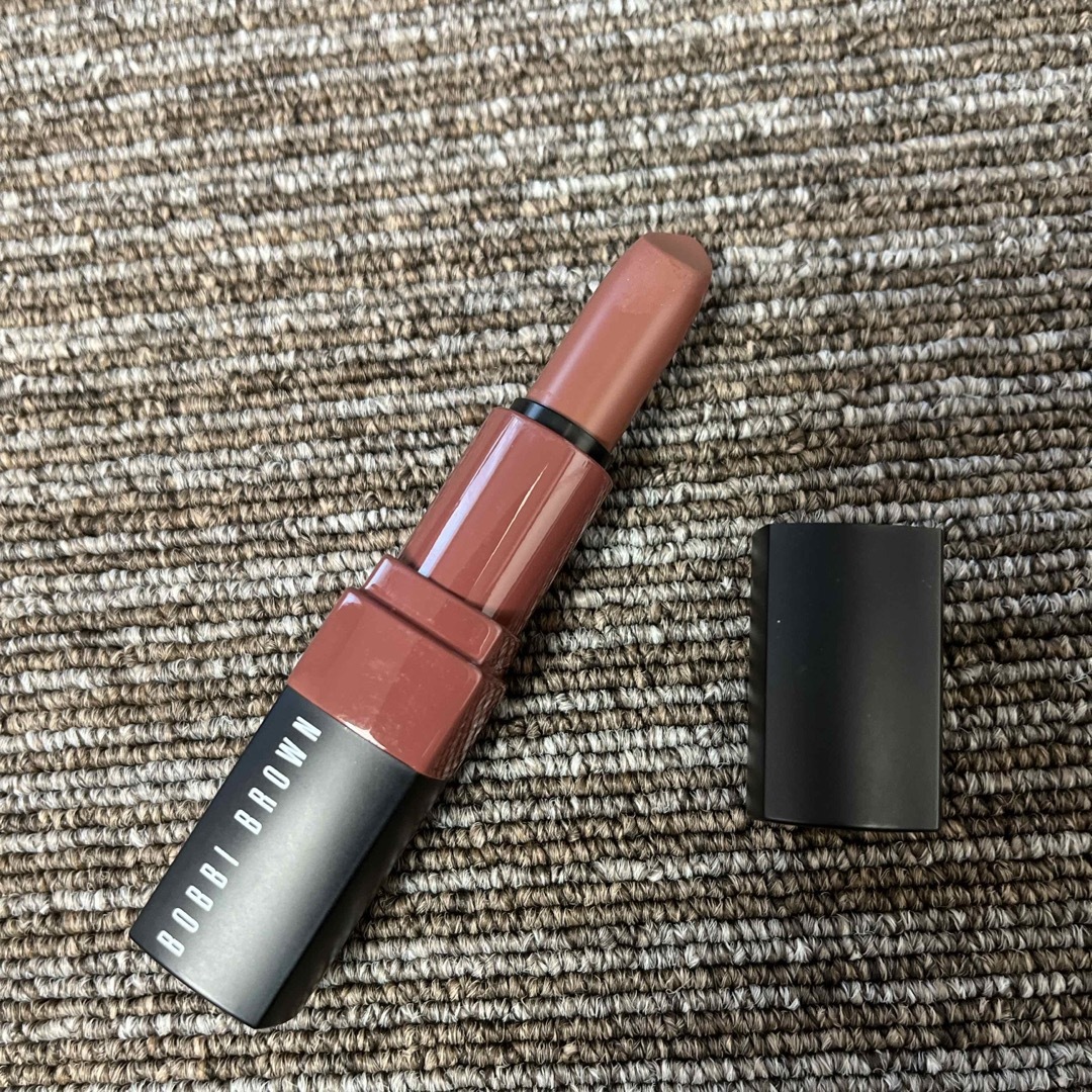 BOBBI BROWN(ボビイブラウン)のボビィブラウン　クラッシュドリップカラー　ココア コスメ/美容のベースメイク/化粧品(口紅)の商品写真