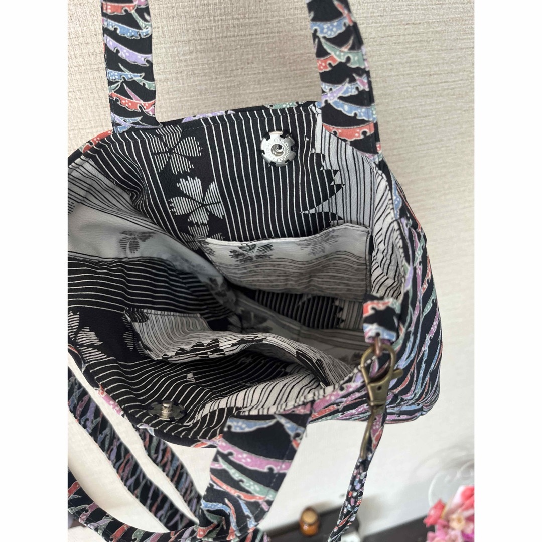 ハンドメイド・✴︎丸底プックリ・着物生地トート・ショルダー紐付き ハンドメイドのファッション小物(バッグ)の商品写真