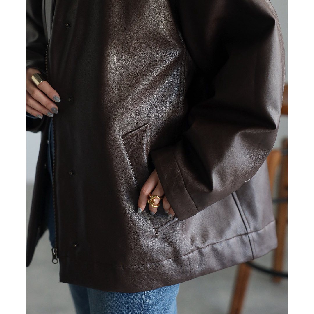 スタンドカラーフェイクレザージャケット 可愛い オシャレ レディース キレイ メンズのジャケット/アウター(レザージャケット)の商品写真
