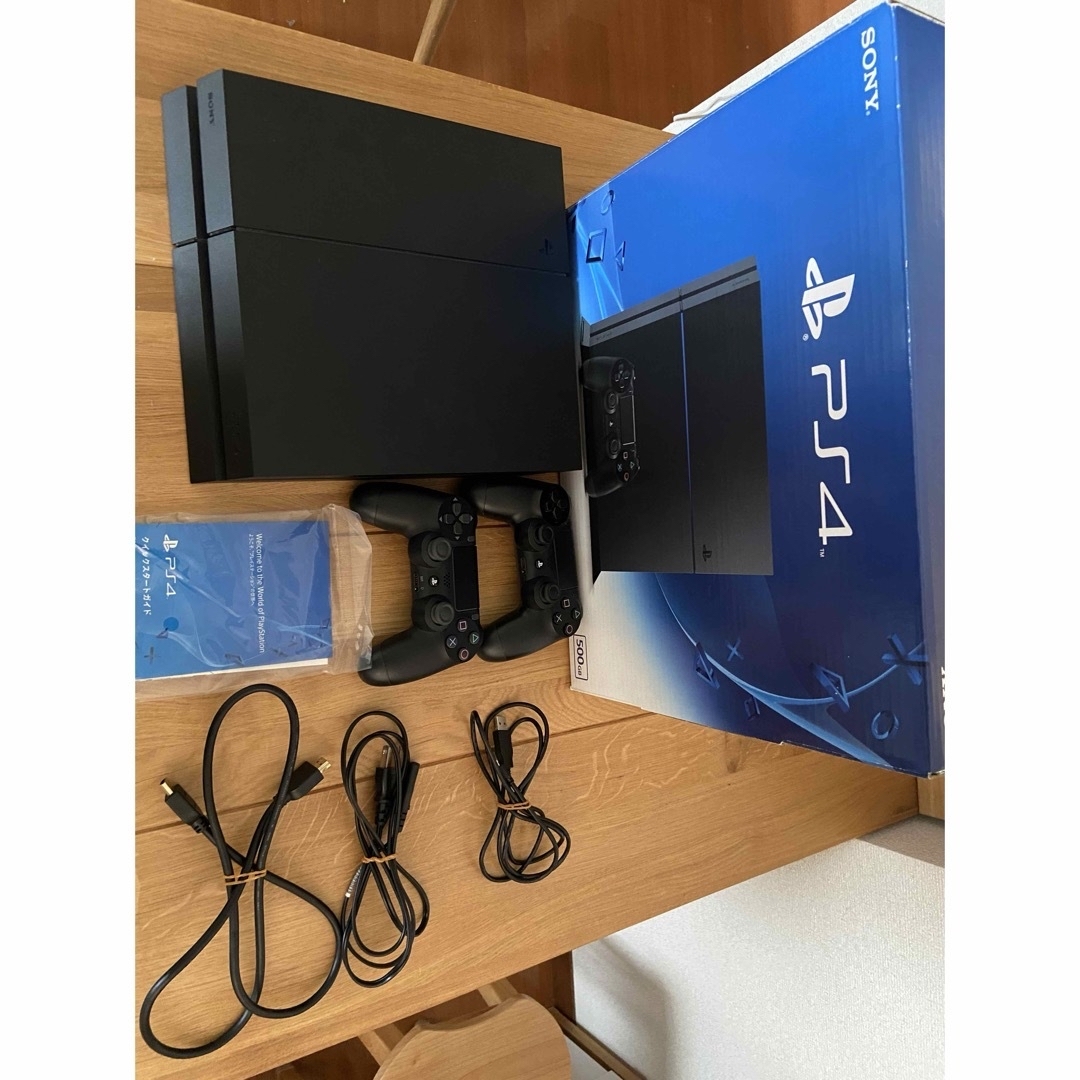 PlayStation4(プレイステーション4)のSONY PlayStation4 本体 CUH-1200AB01 エンタメ/ホビーのゲームソフト/ゲーム機本体(家庭用ゲーム機本体)の商品写真