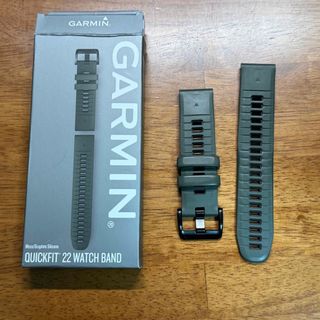 ガーミン(GARMIN)のGarmin QUICKFIT 22 WATCH BAND バンド Moss(ラバーベルト)