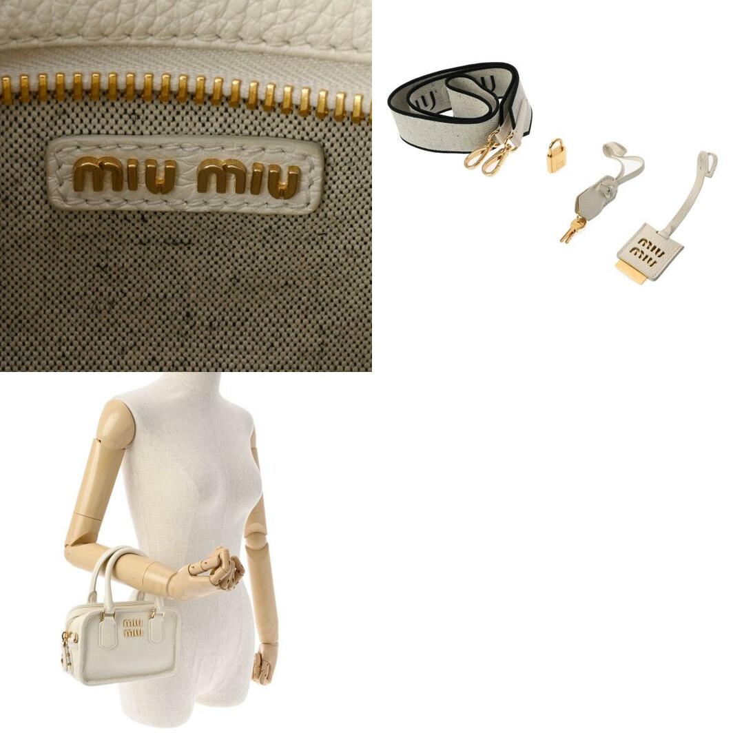 miumiu(ミュウミュウ)のミュウミュウ  ショルダーバッグ 2WAY ショルダーバッグ ベージュ レディースのバッグ(ショルダーバッグ)の商品写真