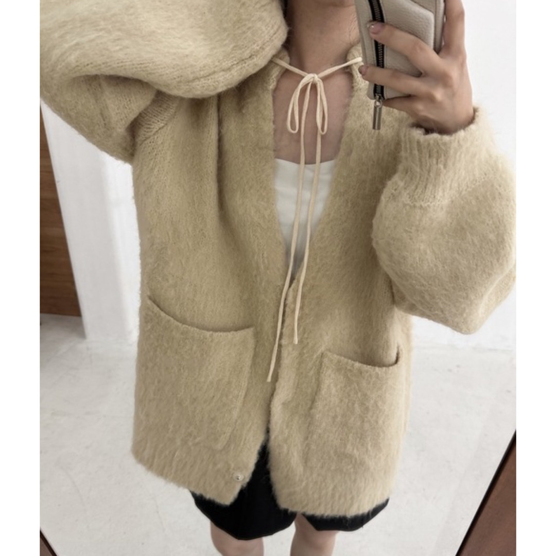 lawgy(ラウジー)のfluffy knit cardigan レディースのトップス(カーディガン)の商品写真