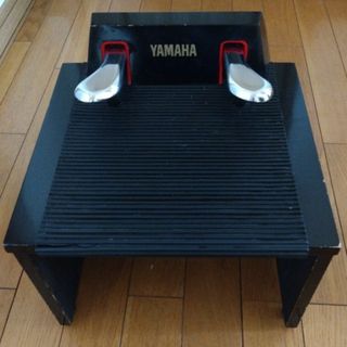 YAMAHA　ピアノ　補助ペダル　台(ピアノ)