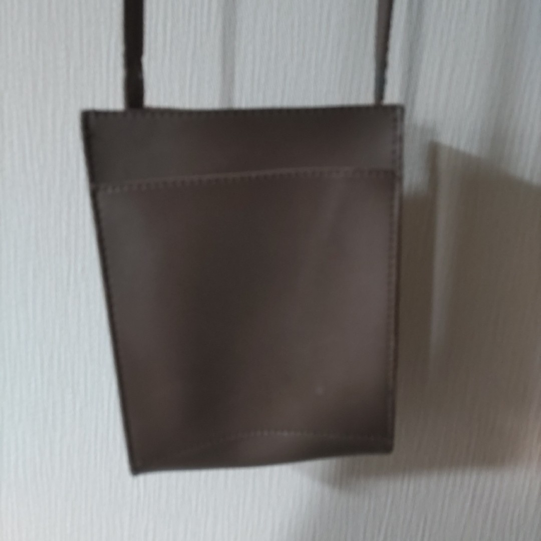 スリーコインズ　3COINS　スリコ　スクエアバッグ　ブラック レディースのバッグ(ショルダーバッグ)の商品写真