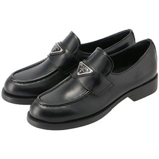 プラダ(PRADA)のプラダ PRADA ローファー 三角ロゴ ブラッシュドレザー フラットシューズ 1D329N 055 002(ローファー/革靴)