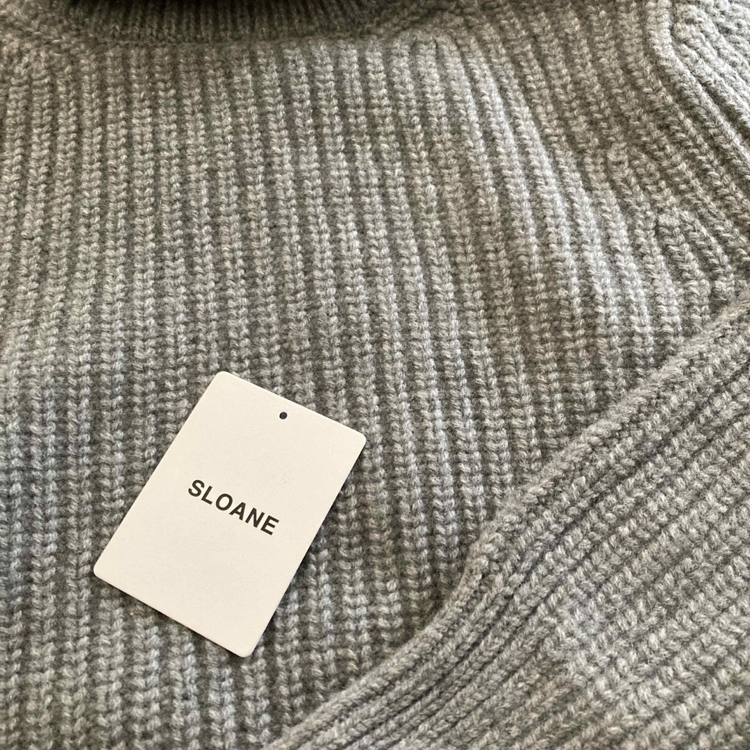 SLOANE(スローン)の未使用　SLOANE 5G ラム×カシミア　ニット レディースのトップス(ニット/セーター)の商品写真