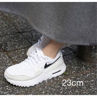 ナイキ(NIKE)のNIKE AIR MAX SISTM  ホワイト　23cm(スニーカー)