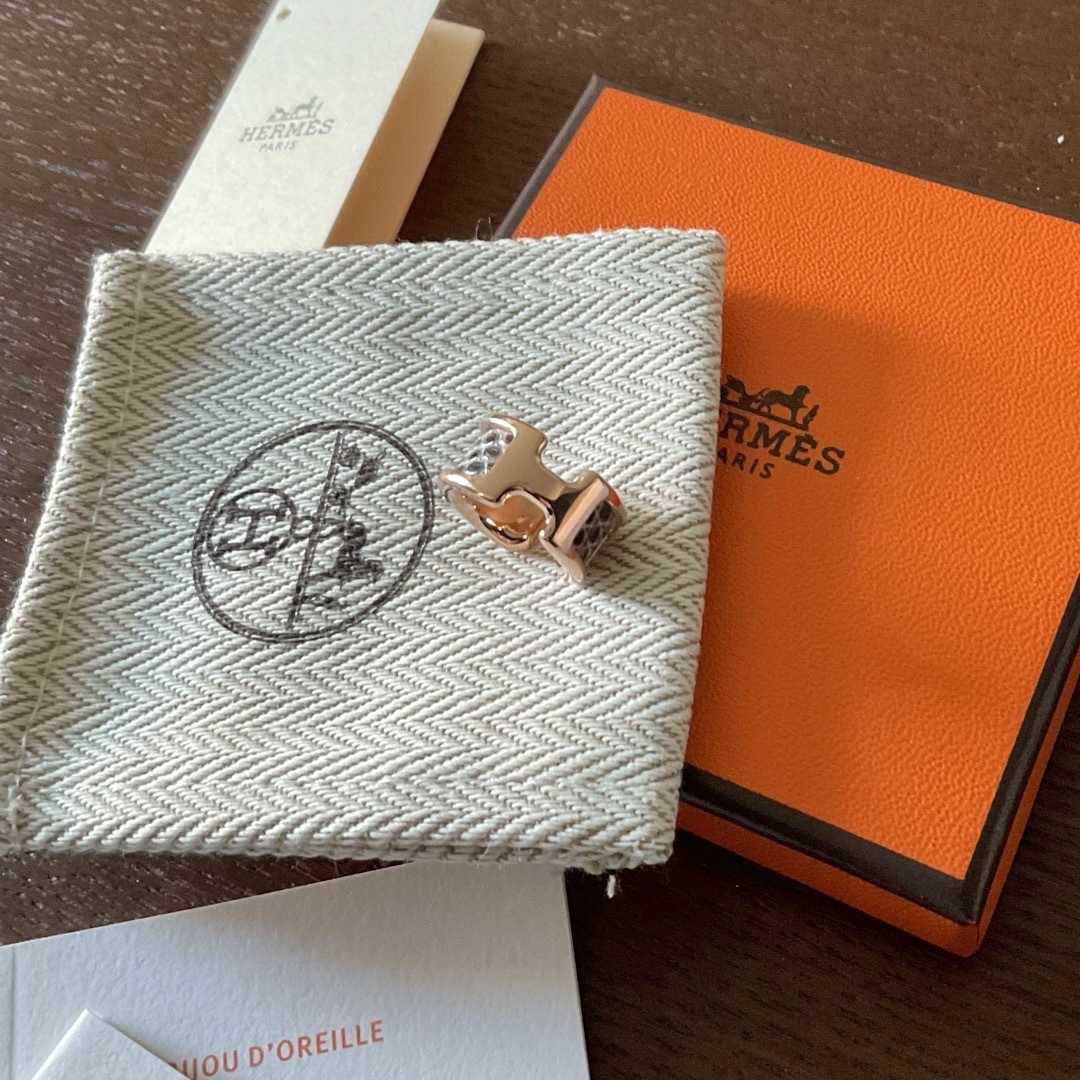 Hermes(エルメス)の新品☆エルメス　オランプPM ピンクゴールド　リザード　 レディースのアクセサリー(イヤーカフ)の商品写真