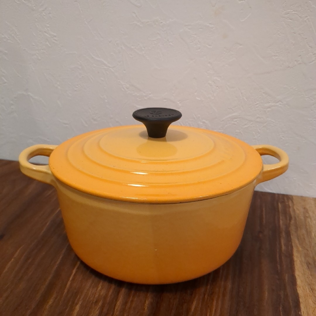 LE CREUSET - 中古・ル・クルーゼ ココットロンド 直径18cmの通販 by ...