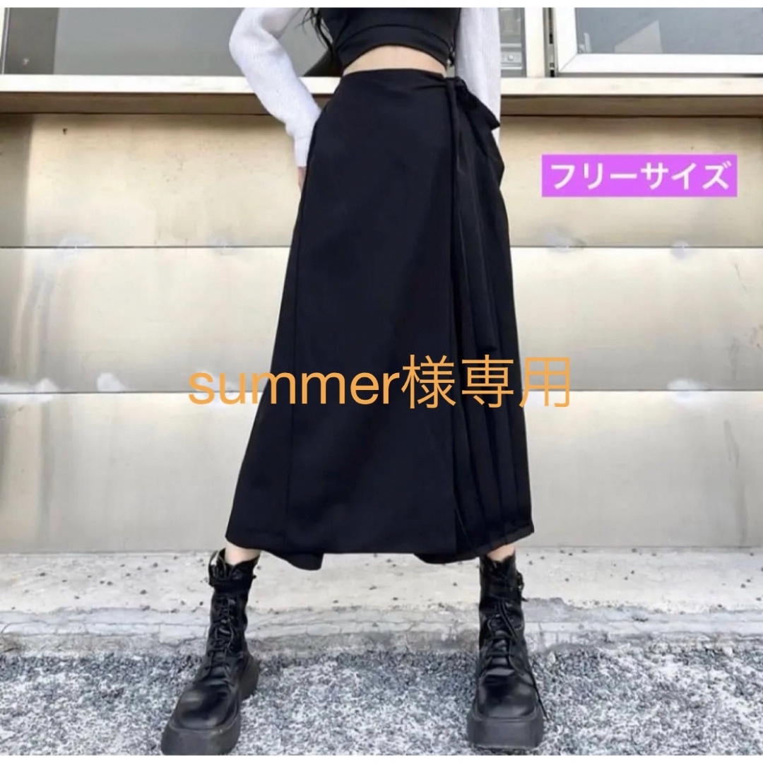 summer様 袴パンツ エプロン プリーツ キュロット ワイドパンツ V系 黒 レディースのパンツ(クロップドパンツ)の商品写真