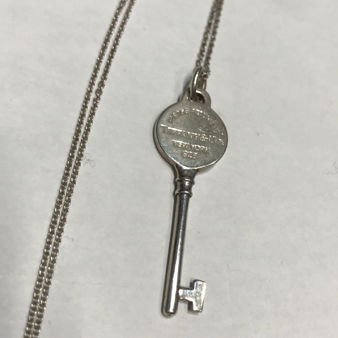 Tiffany & Co.(ティファニー)のRR985 ティファニー　キートップネックレス　シルバー レディースのアクセサリー(ネックレス)の商品写真