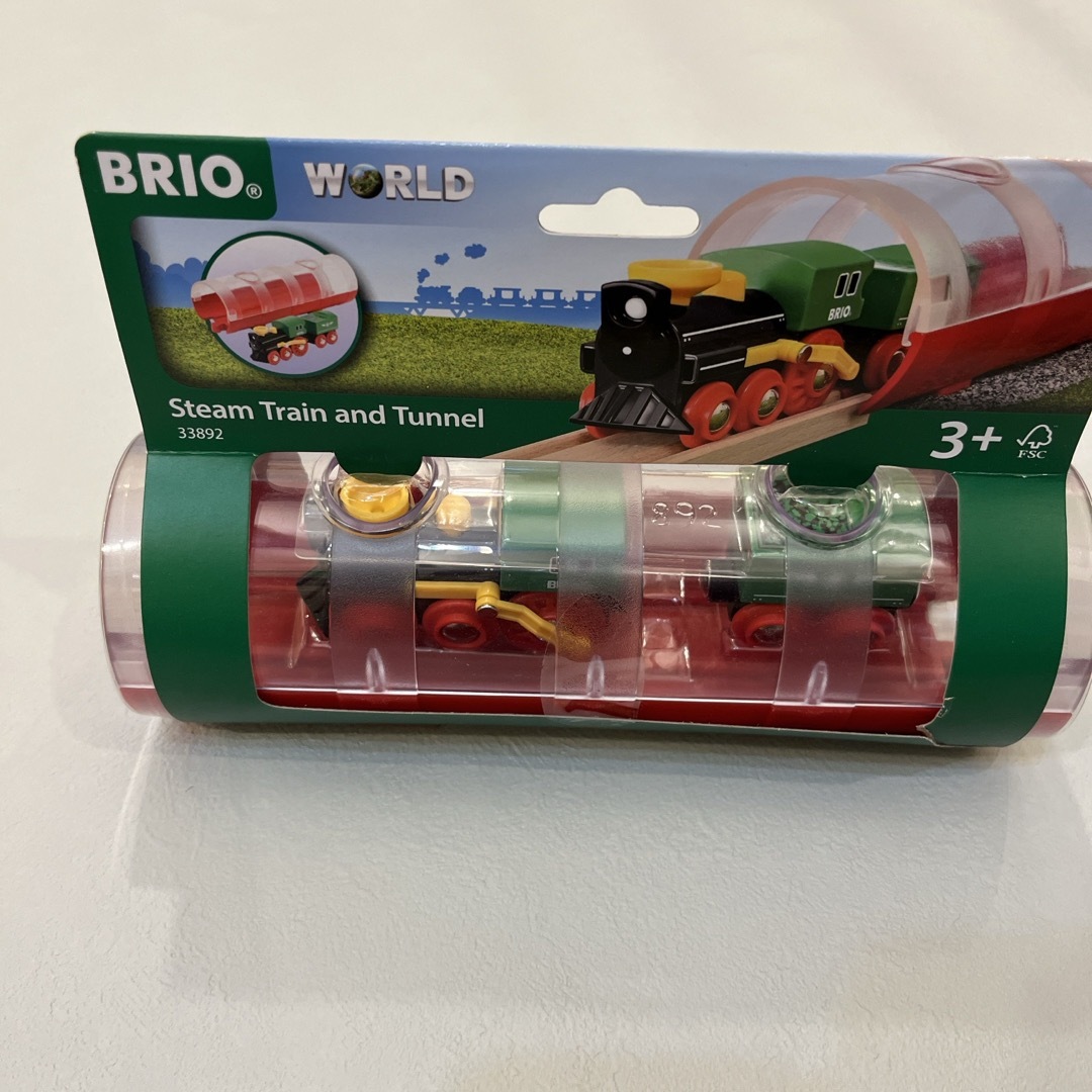 BRIO(ブリオ)のブリオ　スチームトレイン&トンネル　新品未使用 キッズ/ベビー/マタニティのおもちゃ(電車のおもちゃ/車)の商品写真