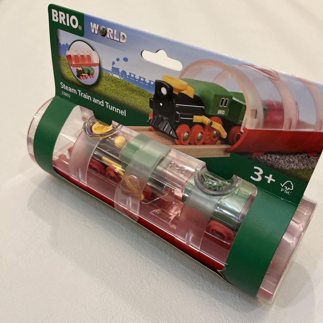 BRIO(ブリオ)のブリオ　スチームトレイン&トンネル　新品未使用 キッズ/ベビー/マタニティのおもちゃ(電車のおもちゃ/車)の商品写真