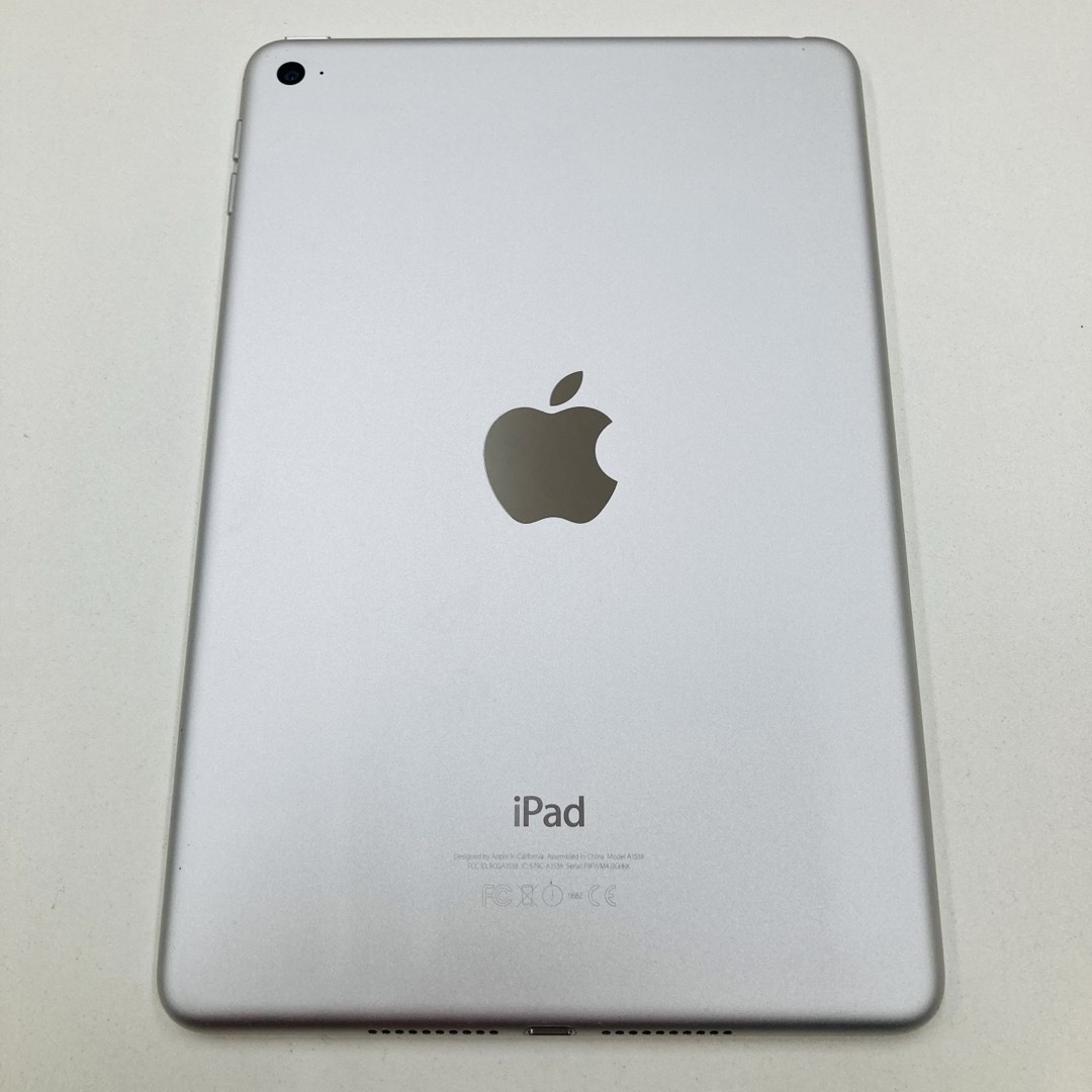 iPad(アイパッド)のApple iPad mini 4/128GB Wi-Fiモデルアイパッド スマホ/家電/カメラのPC/タブレット(タブレット)の商品写真