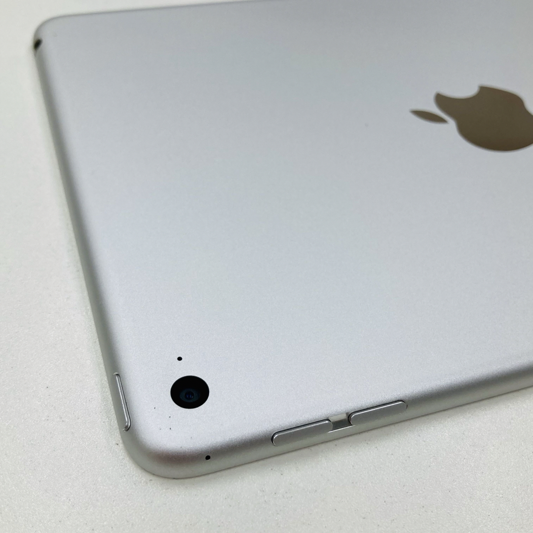 iPad(アイパッド)のApple iPad mini 4/128GB Wi-Fiモデルアイパッド スマホ/家電/カメラのPC/タブレット(タブレット)の商品写真