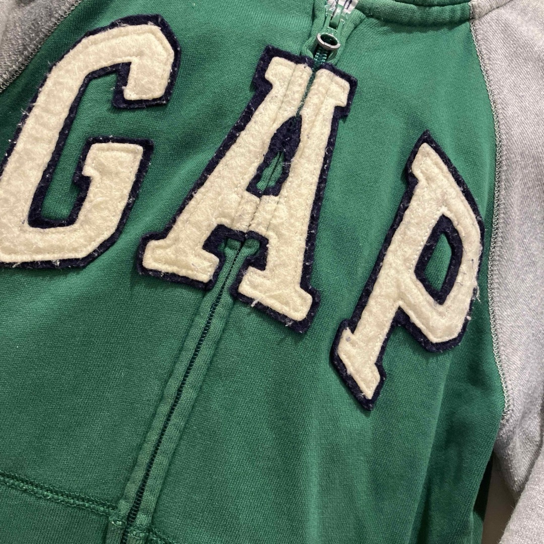 GAP Kids(ギャップキッズ)のGAP パーカー キッズ/ベビー/マタニティのキッズ服男の子用(90cm~)(ジャケット/上着)の商品写真