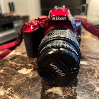 D7200レンズキット　レンズフィルター、フード、キャップ付きd7200