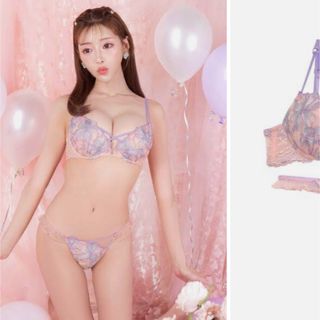 ラヴィジュール(Ravijour)のブラ＆ショーツセット(ホイップバニー)明日香キララ(ブラ&ショーツセット)