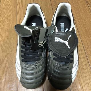 プーマ(PUMA)のPUMA サッカースパイク新品(シューズ)