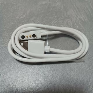 【1個】スマートウォッチ　充電ケーブル 2ピンの距離は2.84mm 白　USB(バッテリー/充電器)