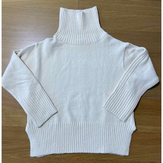 韓国衣料 タートルネック ニットセーター  オフホワイト (ニット/セーター)