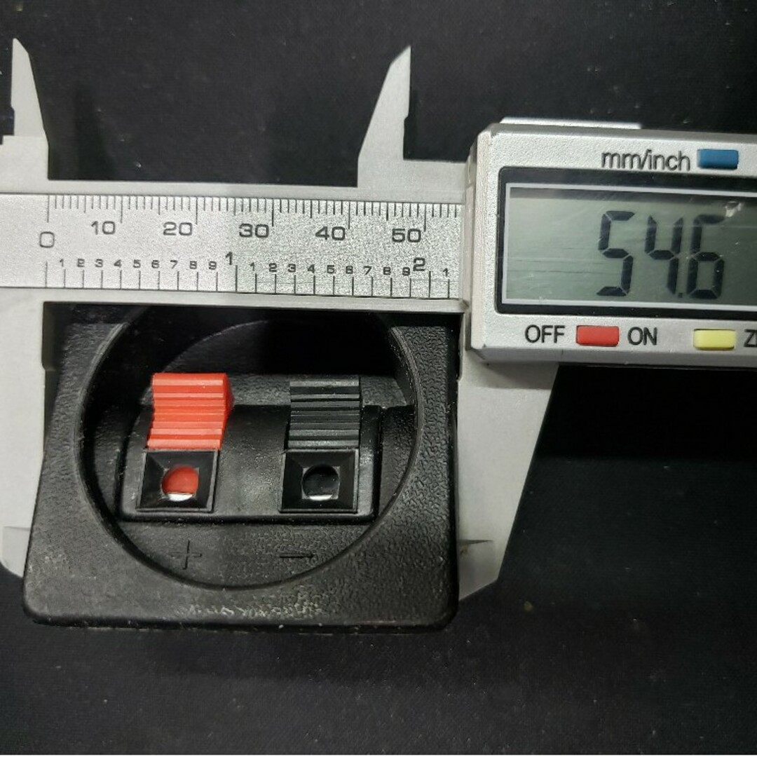 スピーカー端子！下穴50mm近辺。中古！その2。 スマホ/家電/カメラのオーディオ機器(スピーカー)の商品写真