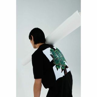 [未使用]タグ付き　綾野剛off-white フローラルクルーネックプルオーバー