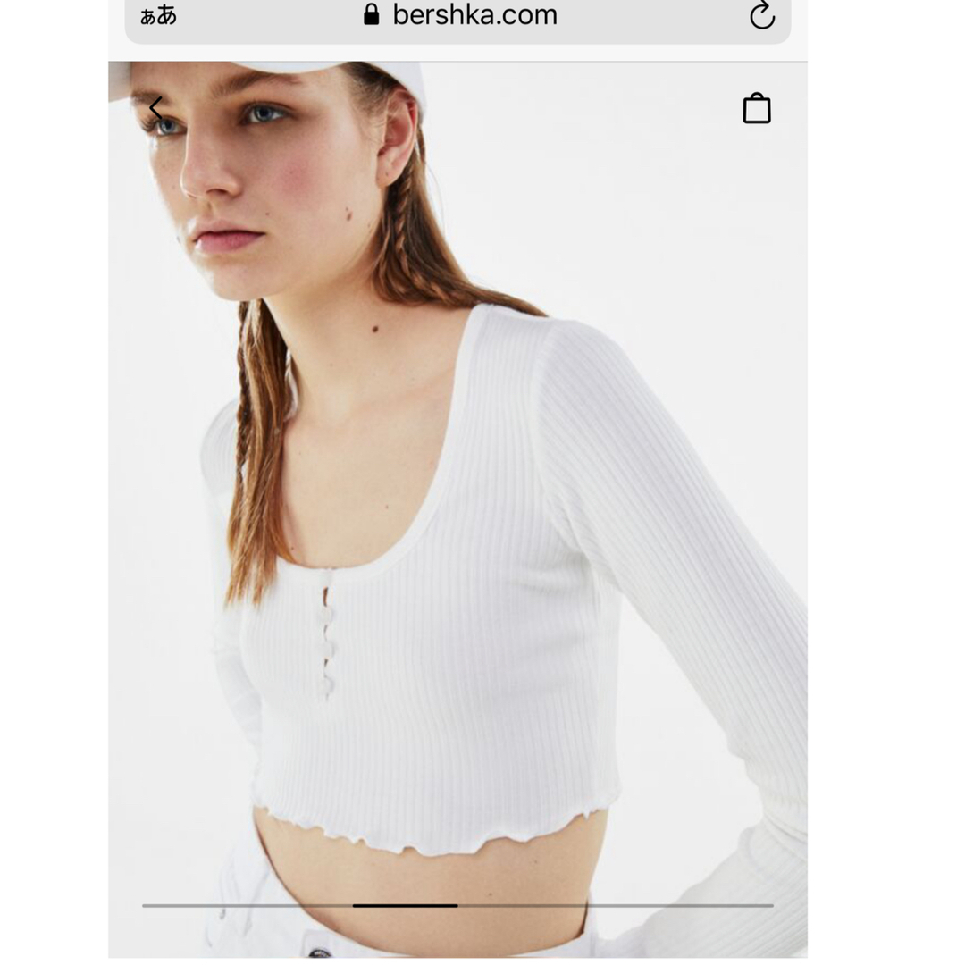 Bershka(ベルシュカ)のベルシュカクロップトップスホワイショートKPOPダンスレッスン衣装 レディースのトップス(Tシャツ(長袖/七分))の商品写真